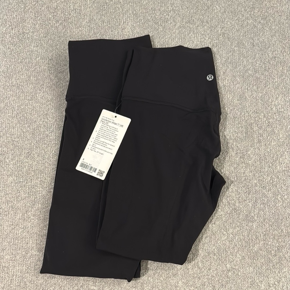 NWT- Lululemon Black Align HR Pants size 8
